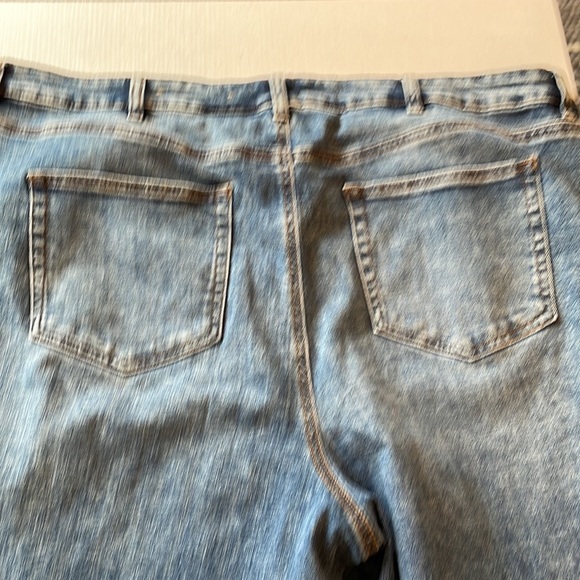 Size 22 waist 23 inches to 25 inches - Picture 7 of 7